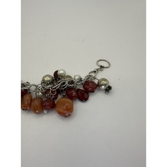 Vintage BoHo Style Silver Tone Bracelet w/ Red Agate Glass Faux Pearls 7" - Picture 4 of 8